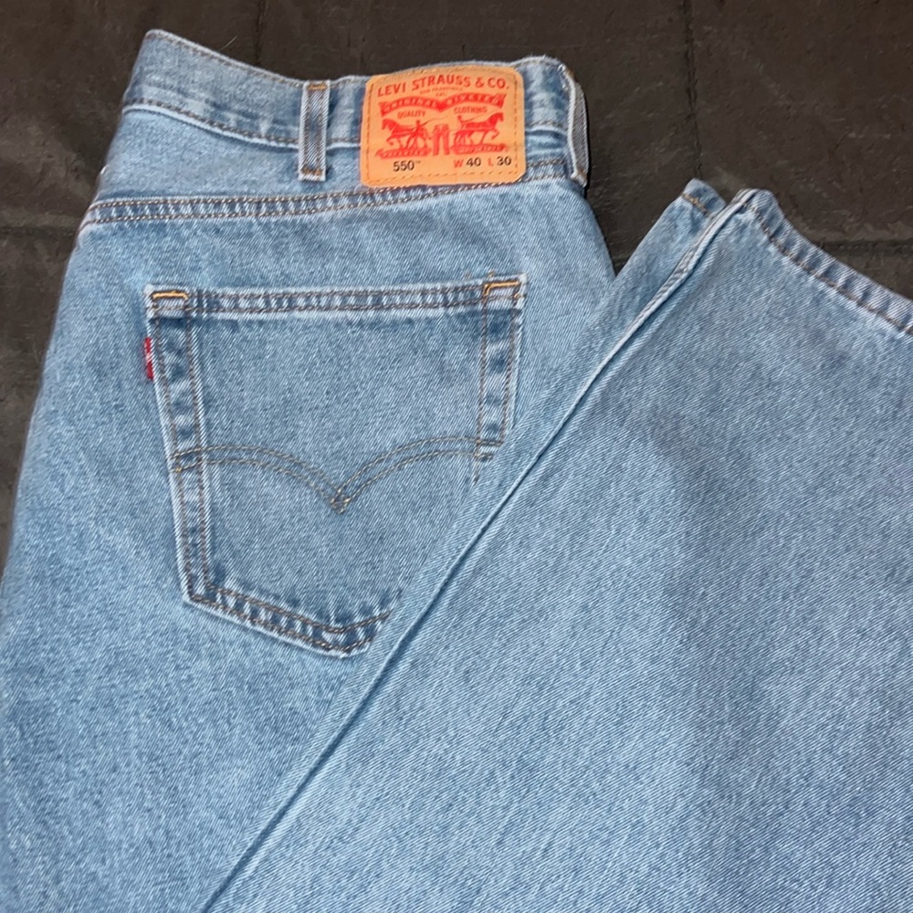levi 550s